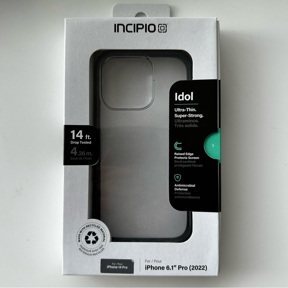 Incipio iPhone 14 Pro Bumper Case in Black